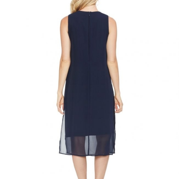 VINCE CAMUTO

BOW CUFF

Dress Blue M - Picture 2 of 2